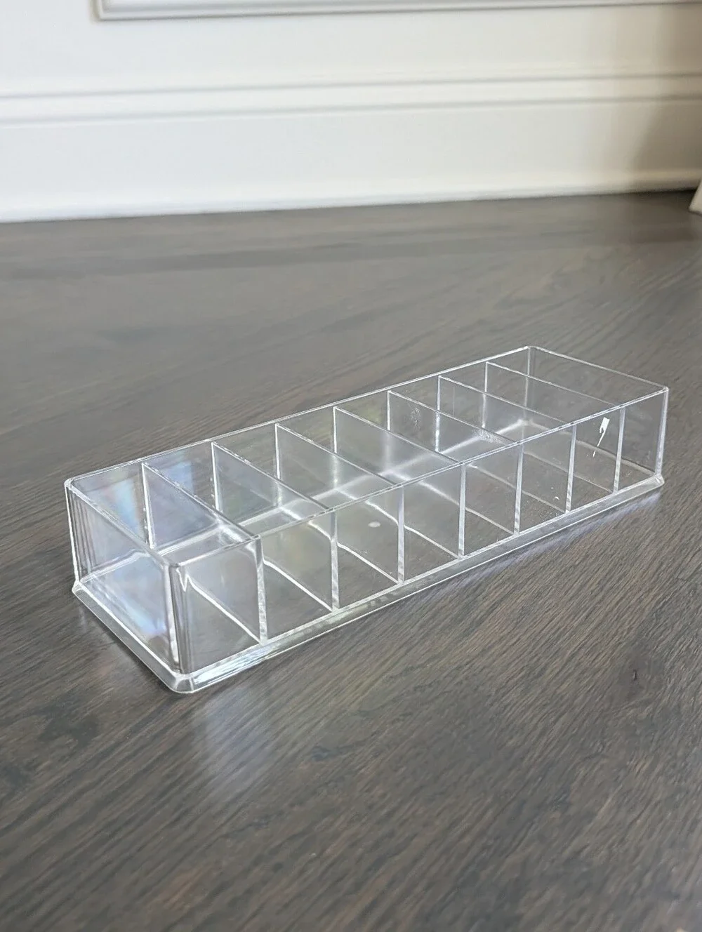 Clear Acrylic 8-Slot Compacts & Makeup Organizer Tray